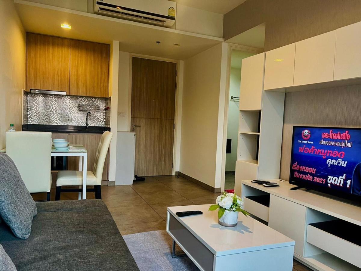 Unixx Condo Pattaya Near Walking Street Exterior photo