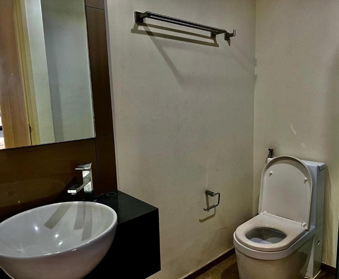 Unixx Condo Pattaya Near Walking Street Exterior photo